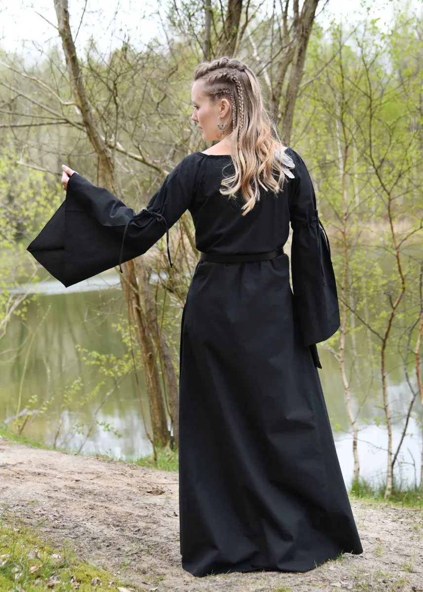Gotische bliaut Iseult, zwart - Image 7