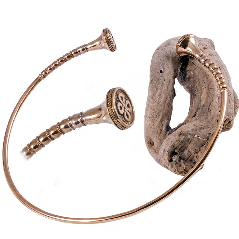 Torque massief, brons