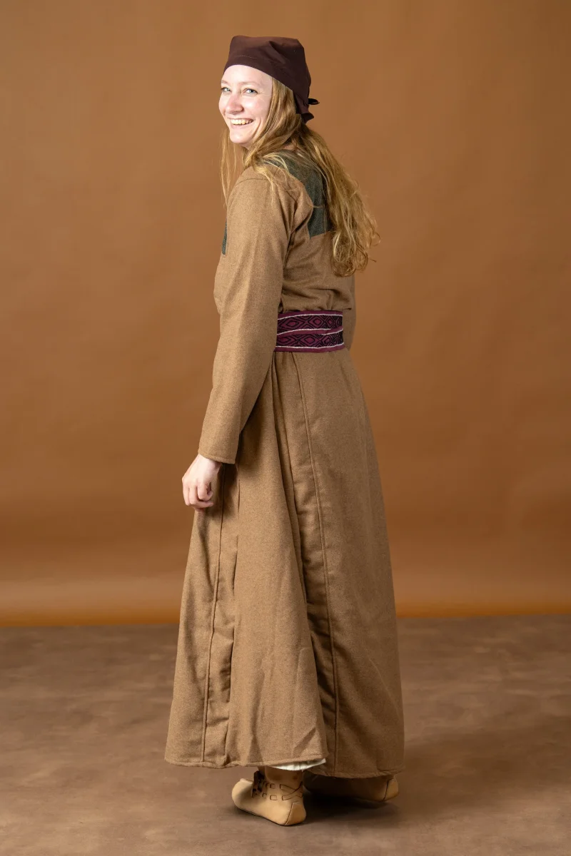 Rusvik Viking jurk Jadwiga, zand, wolmix - Image 8