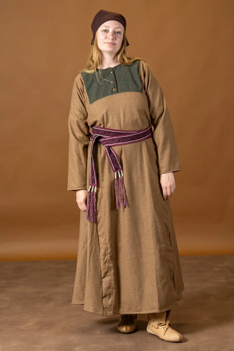 Rusvik Viking jurk Jadwiga, zand, wolmix