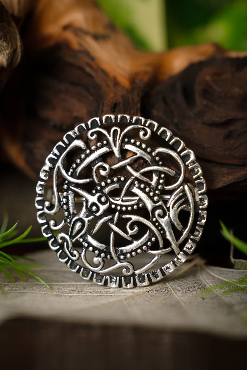 Pitney broche, verzilverd brons