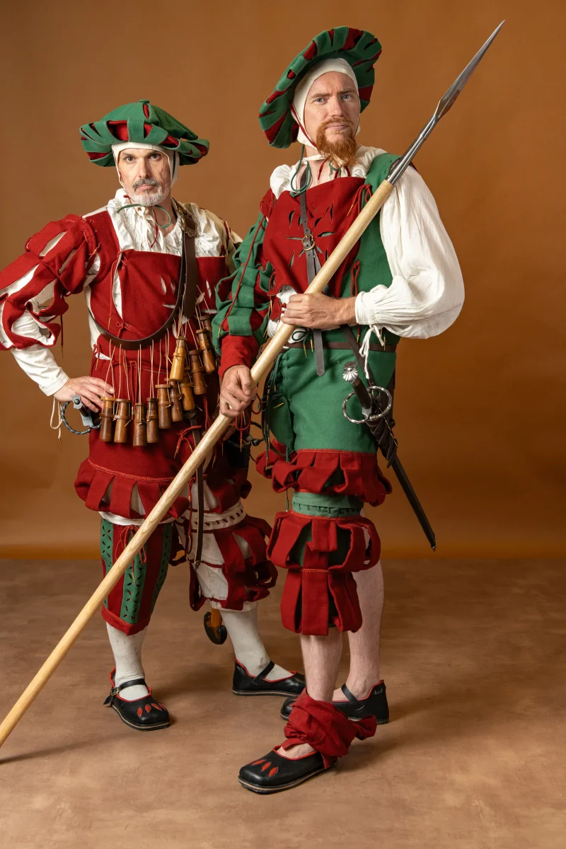 Landsknecht doublet Götz, wolmix, groen en rood - Image 5