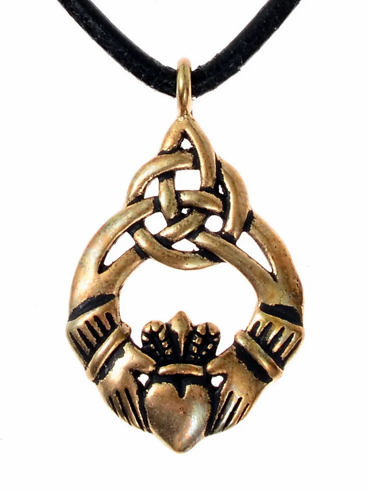 Claddagh-hanger, 17e eeuw, verzilverd brons - Image 3
