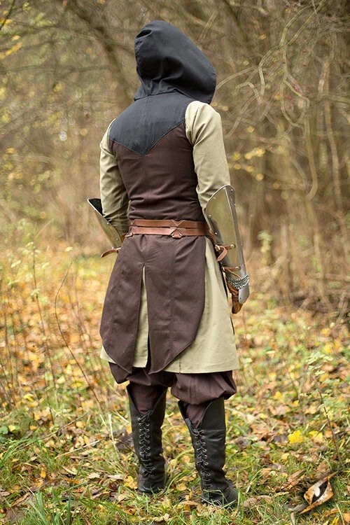 Mouwloze jas Assassins Creed, bruin-zwart - Image 6