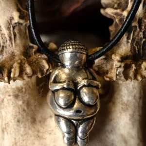 Amulet moedergodin Willendorf, verzilverd