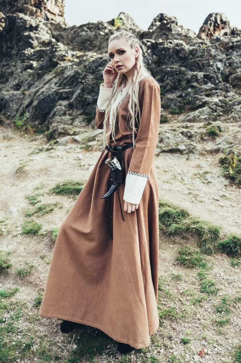 Viking jurk Lagertha, zand - Image 4