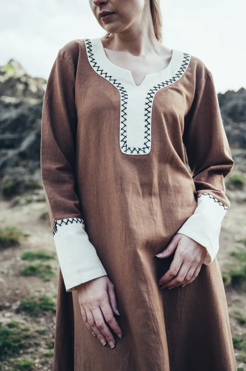 Viking jurk Lagertha, zand - Image 9