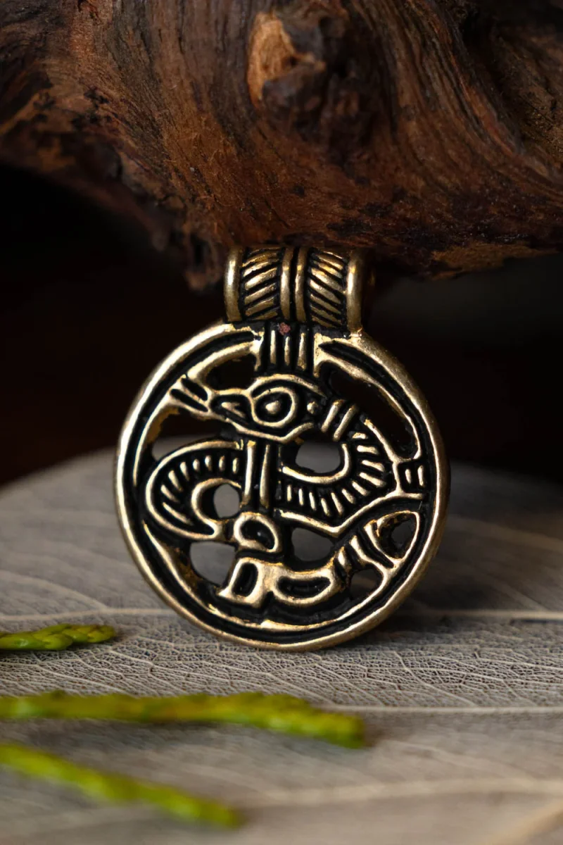 9e eeuws Birka amulet, brons - Image 3