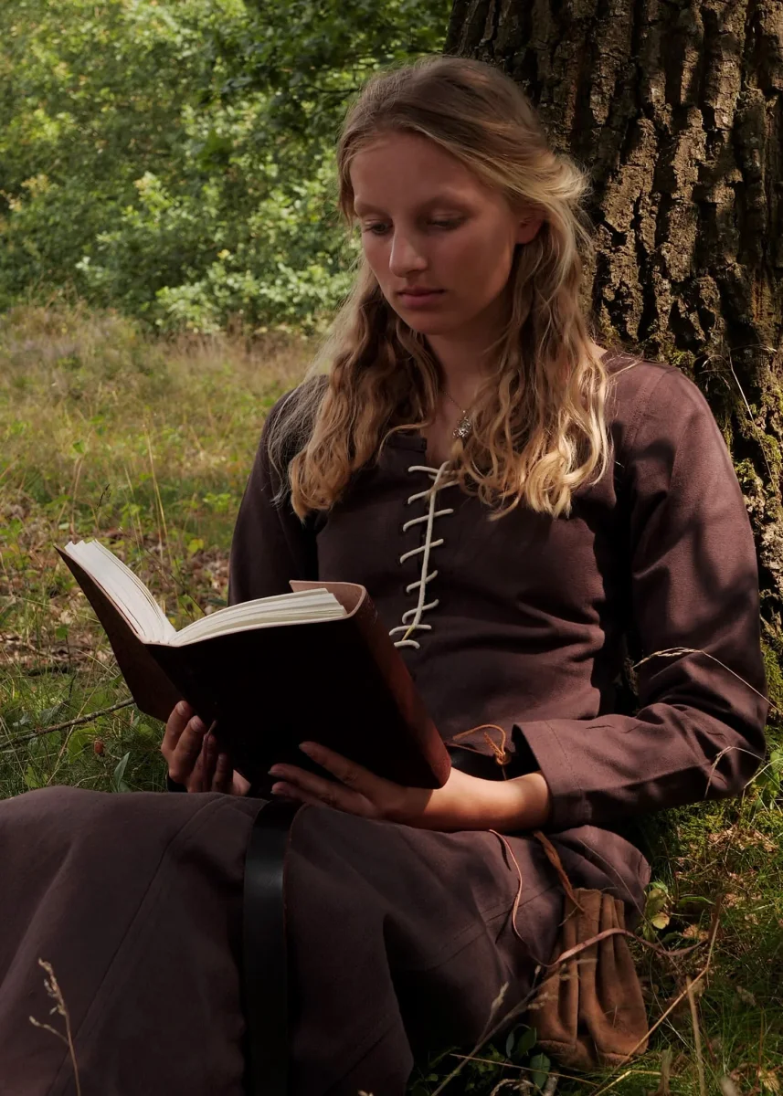 Cotehardie Christina, bruin - Image 7